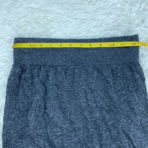 Lululemon Boulevard Bliss Skirt Black / White - Picture 2 of 5